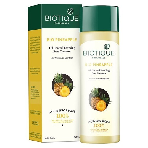 Biotique PINEAPPLE OIL CONTROL FOAMING FACE CLEANSER